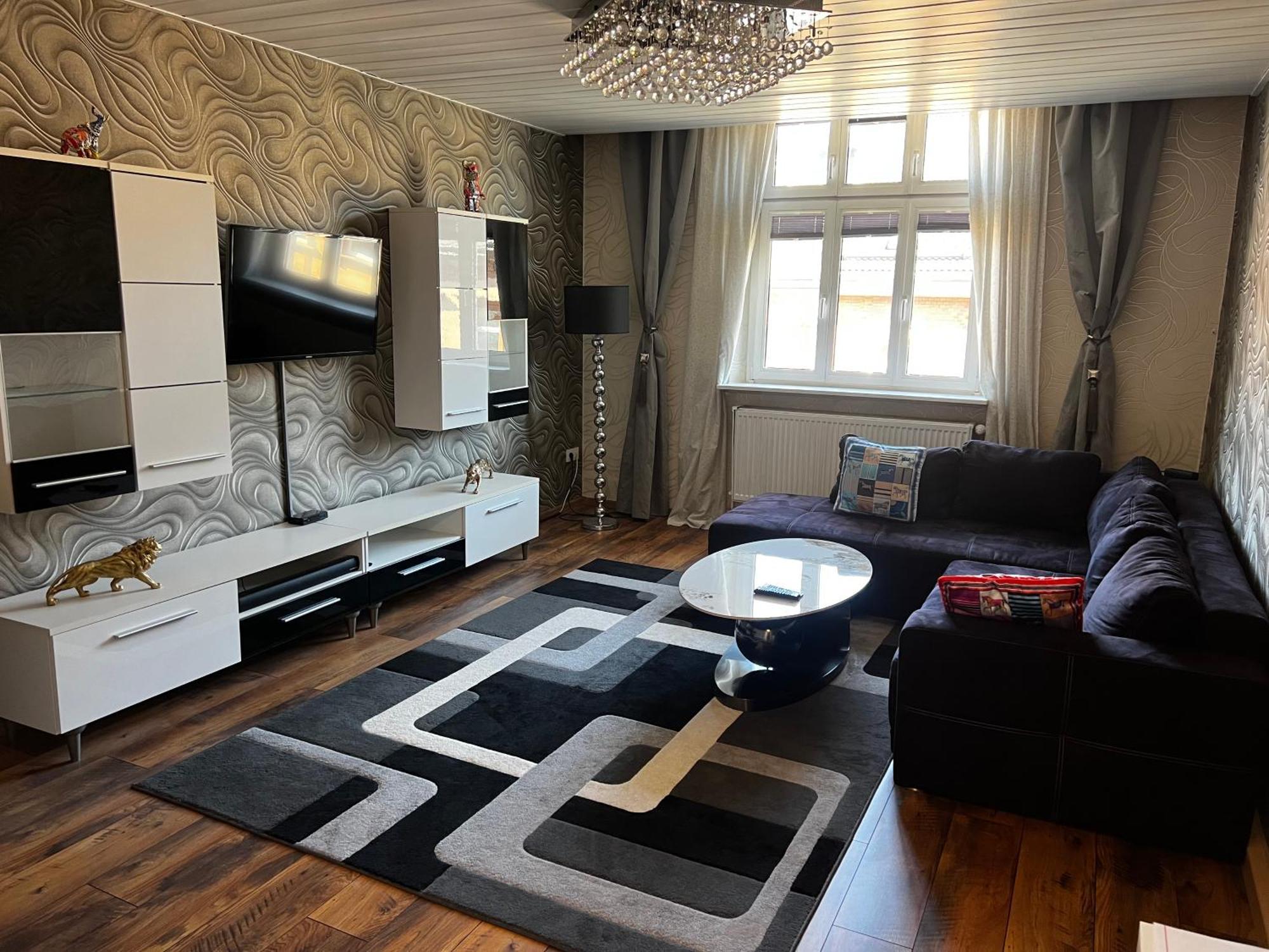 Schoenes City-Apartment Im Zentrum Mit Balkon 霍夫 外观 照片